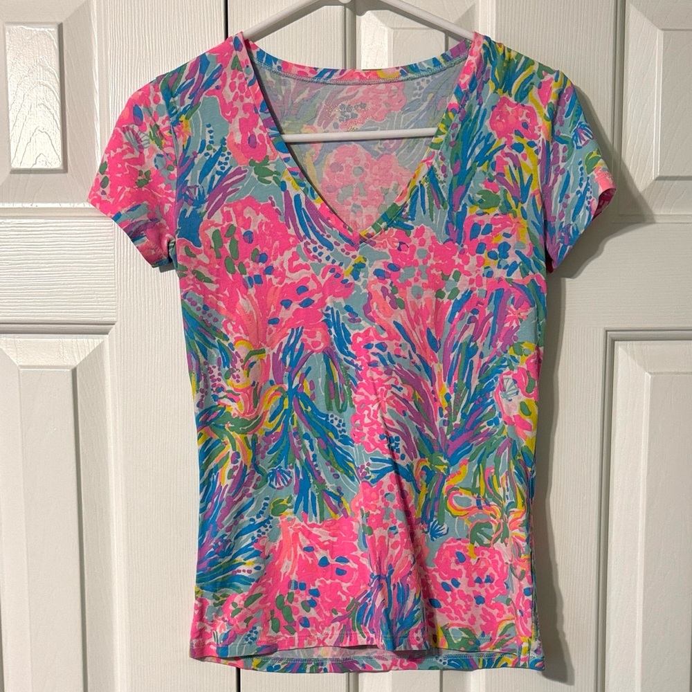 Lilly Pulitzer Pink and Blue V-Neck Short Sleeve Top
